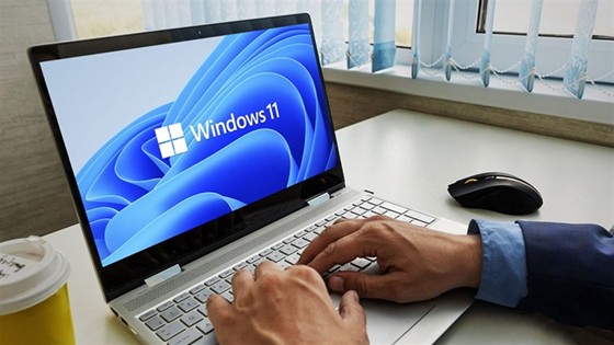 nâng cấp win cho laptop