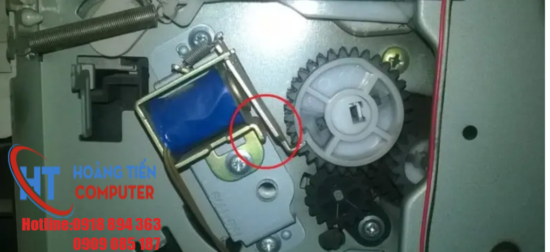 m&aacute;y in canon 2900 kh&ocirc;ng k&eacute;o được giấy